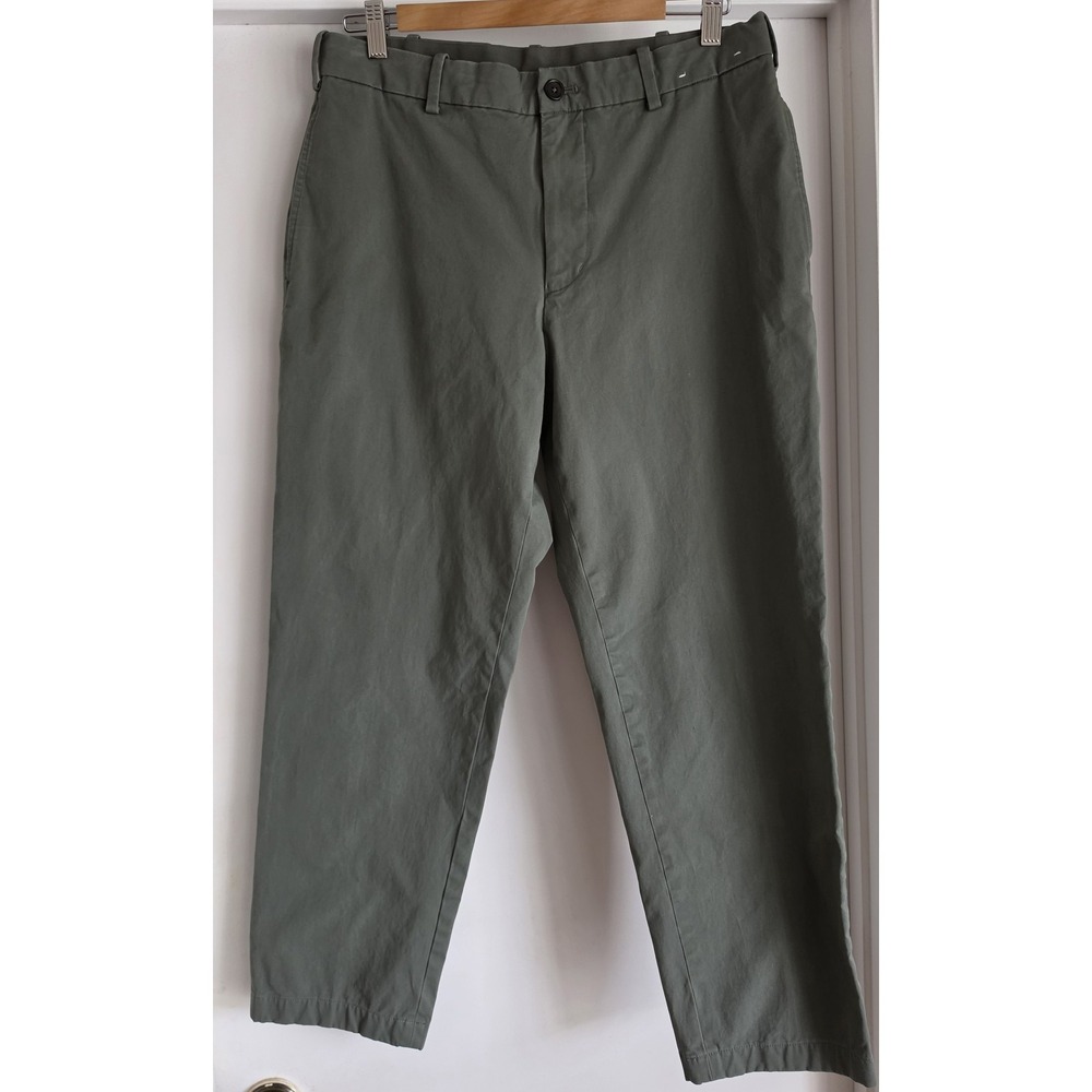 NWoT Uniqlo Women's Chino Pants Size M Green Cotton Spandex Casual Cropped